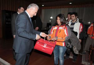 Koçak'tan başarıya destek